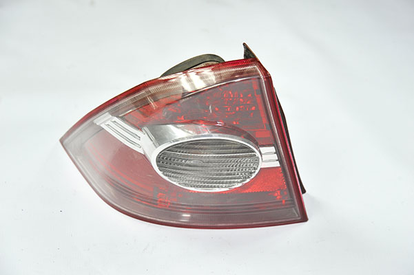 ford cıkma yedek mondeo 2 sol arka stop (2)